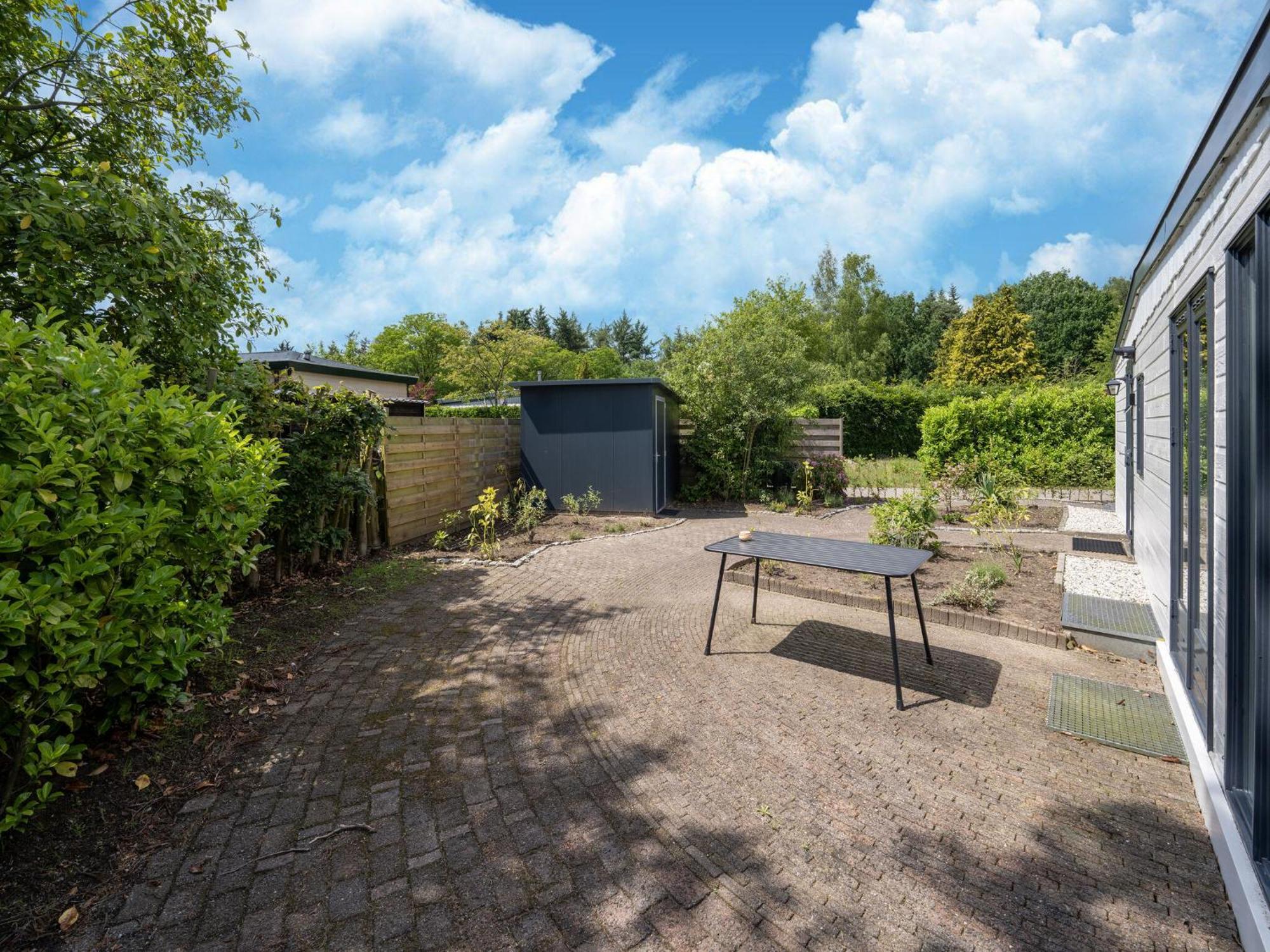 Cozy Chalet In Stegeren With A Terrace Exterior foto